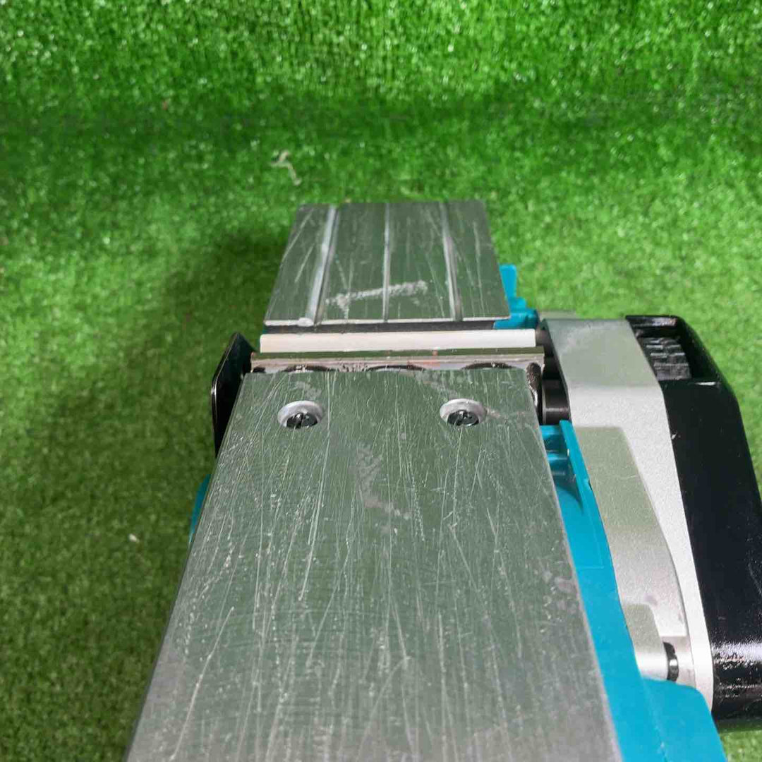 【中古品】 マキタ (makita) 82mmコードレスカンナ KP181DZ 【藤沢店】