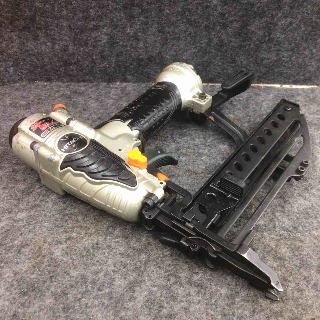 【中古品】 ハイコーキ/HIKOKI 常圧フロアタッカ N5004MF 【鴻巣店】