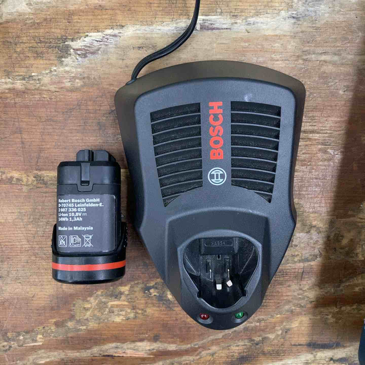 【中古品】★ボッシュ(BOSCH) コードレスマルチツール カットソー GMF10.8V-LI 充電式 10.8V セット【柏店】