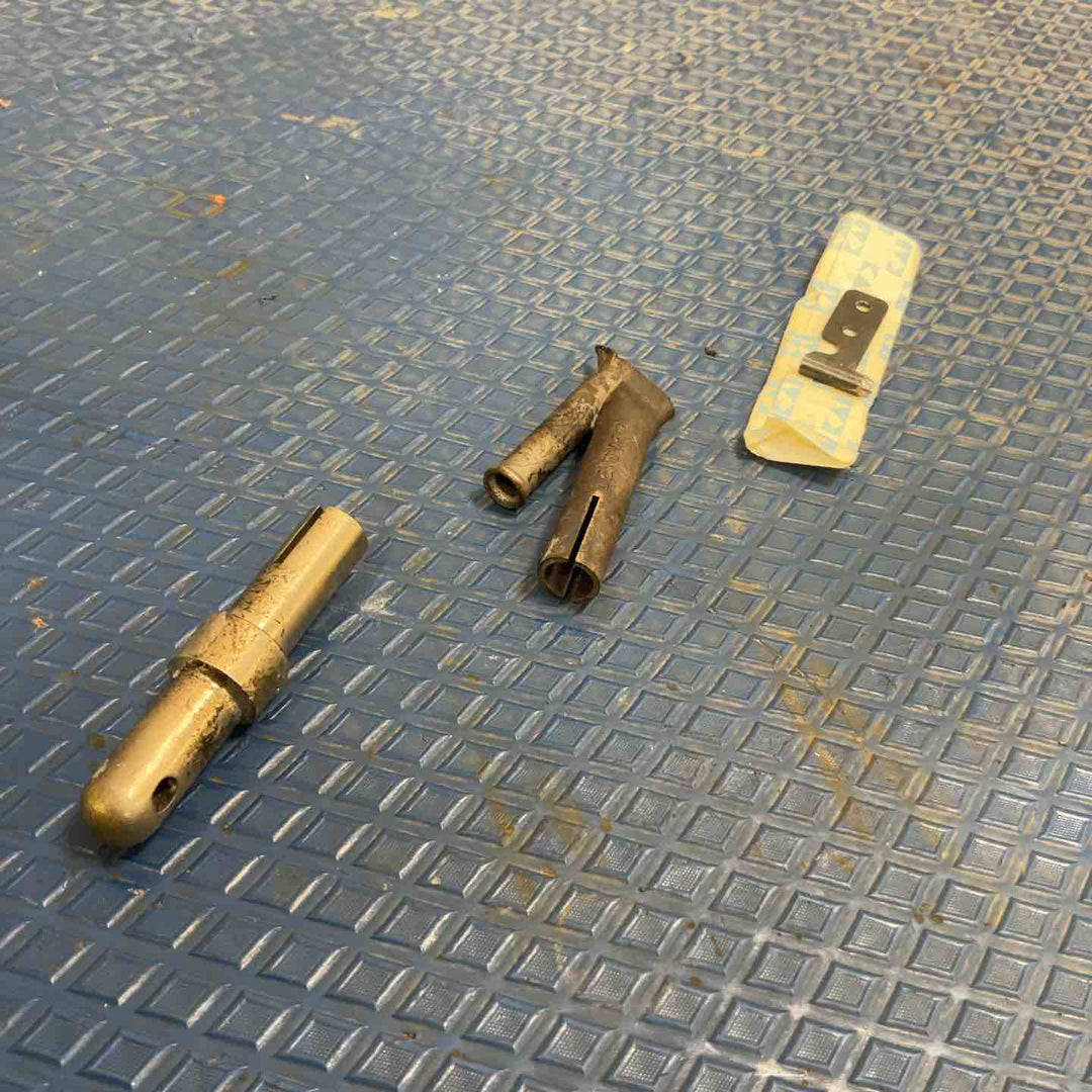 ◇ライスター(LEISTER) 熱風溶接機  TRIAC S【草加店】