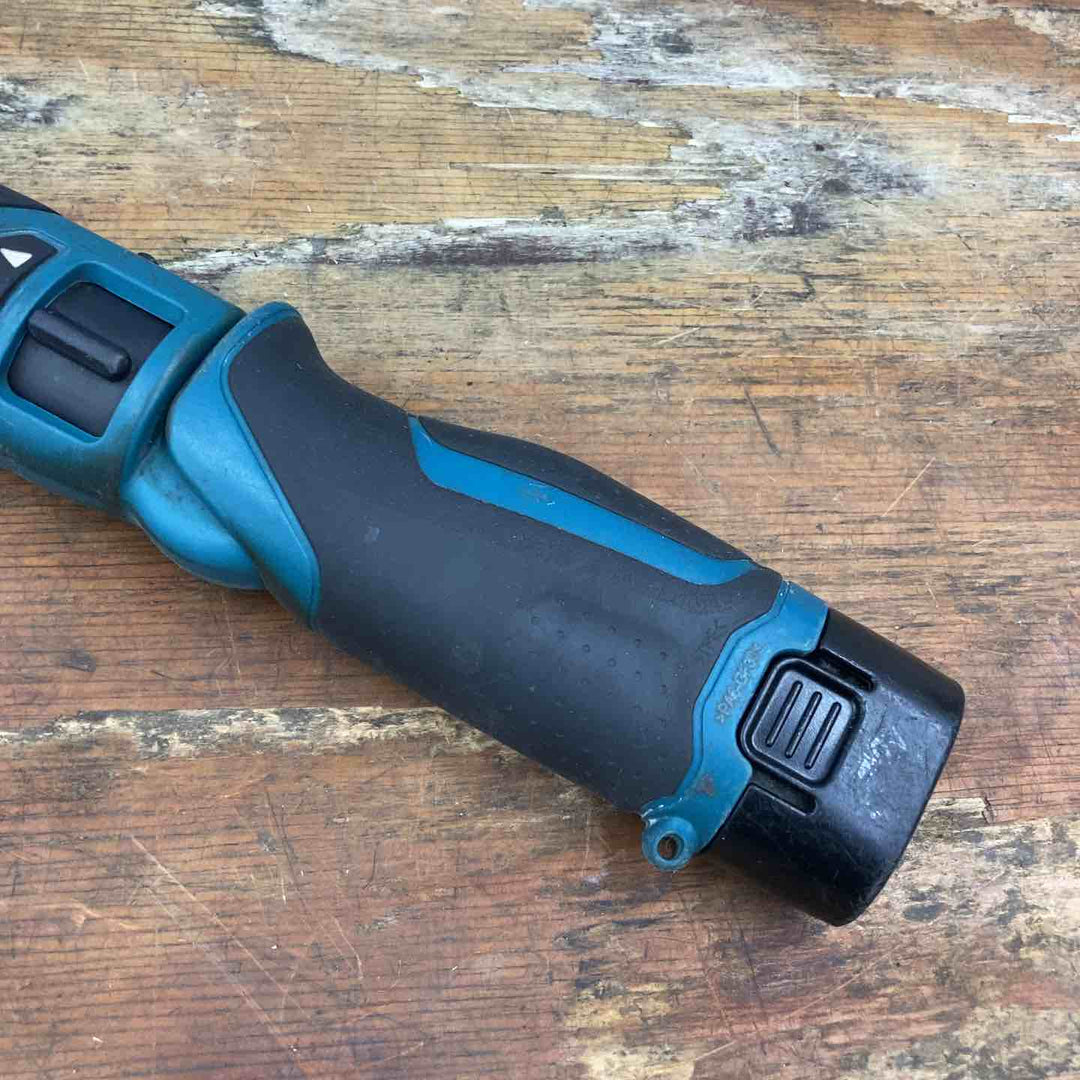 ☆マキタ(makita) コードレスペンインパクトドライバ TD021DSHSP【柏店】