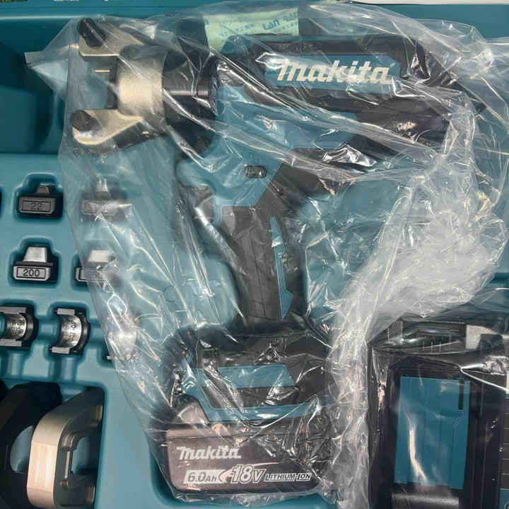 ★マキタ(makita) コードレス圧着機 TC300DRG【川崎店】