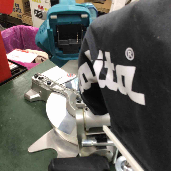 ★マキタ(makita) コードレス卓上マルノコ LS600DZ【戸田店】