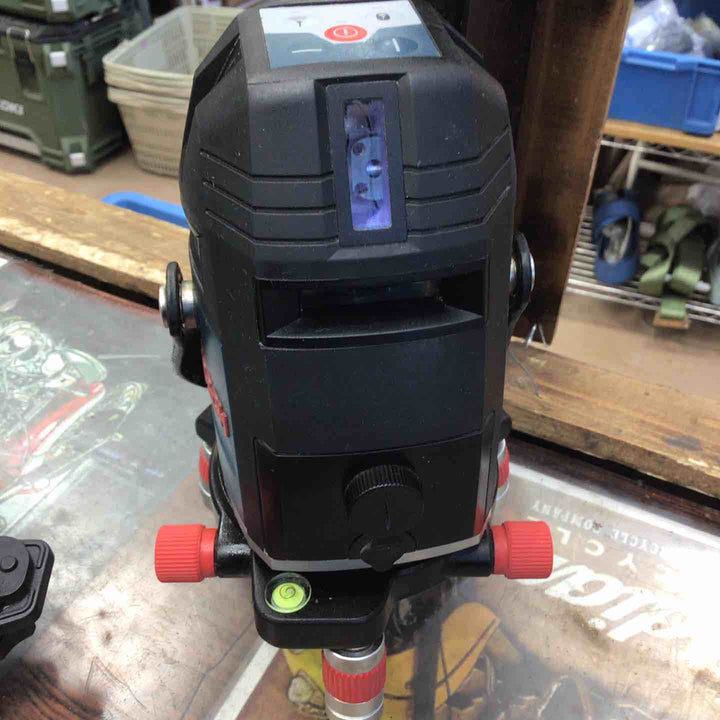 〇ボッシュ(BOSCH) 電子整準方式 ・レーザー墨出し器 GLL8-40E【草加店】