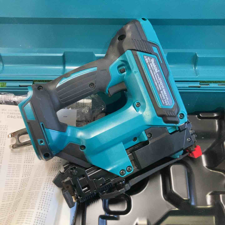 ★マキタ(makita) コードレスタッカー ST421DZK【町田店】