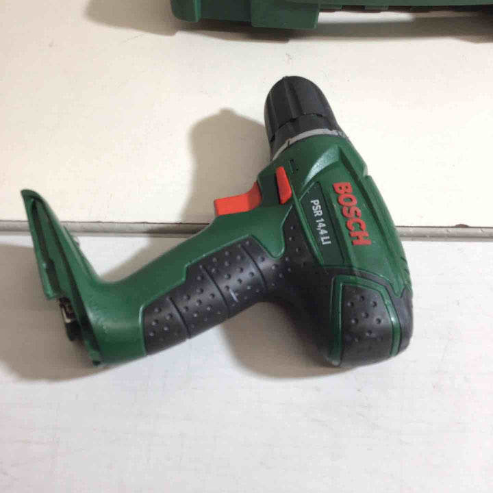 ◇BOSCH(ボッシュ) 14.4Vバッテリードライバードリル〔PSR14.4LI〕【戸田店】