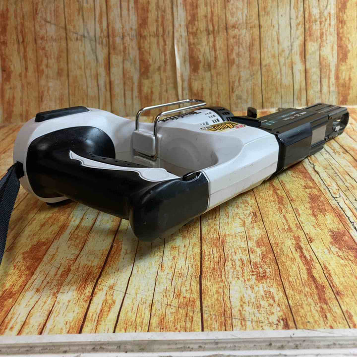 ◇マキタ(makita) コードレスオートパックスクリュードライバ FR440DZW 縦型連結ネジ【川崎店】