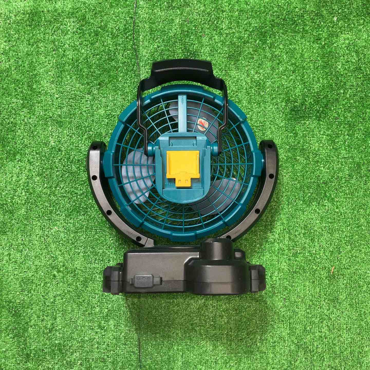 マキタ(makita) コードレスファン CF102DZ(本体のみ、ACアダプタなし)【桶川店】