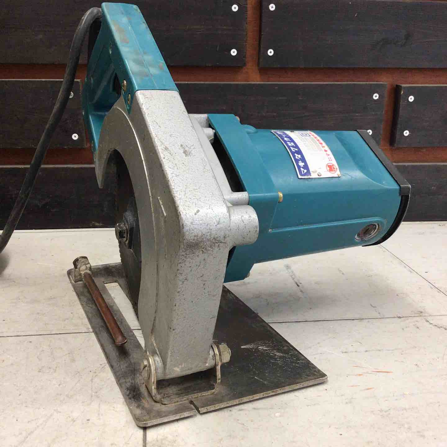 現状品 マキタ⁄makita コンクリートカッター 4107B 7型カッタ 鴻巣