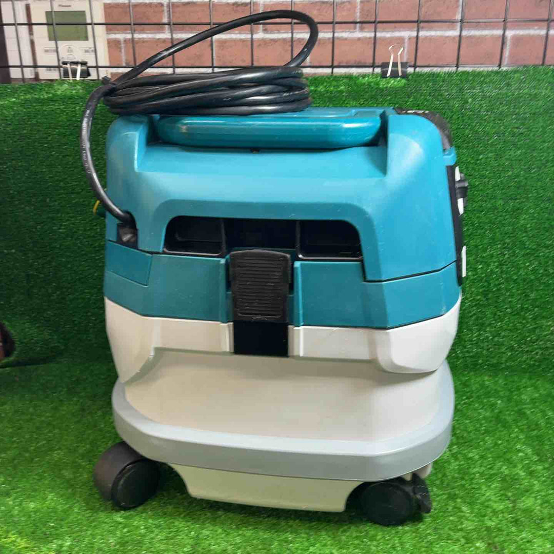 中古品】 マキタ(makita) 集じん機 乾式 VC0830 連動機能【藤沢店 