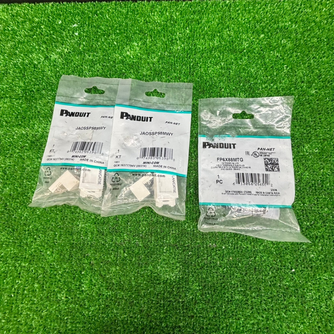 【未使用】PANDUIT(パンドウイット) モジュラー ローゼット キット ボックス など 各種 JOQ1H6A00 JOQ2H500 など 合計38点 【電材館越谷店】 未使用品】PANDUIT(パンドウイット) モジュラー ローゼット キット