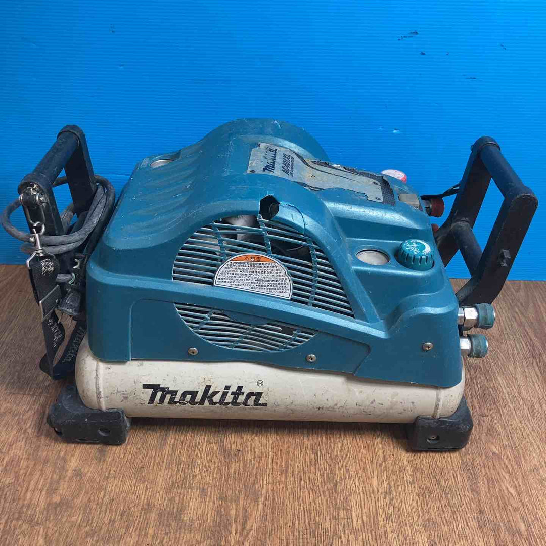 ★マキタ(makita) エアコンプレッサー AC401XL【岩槻店】