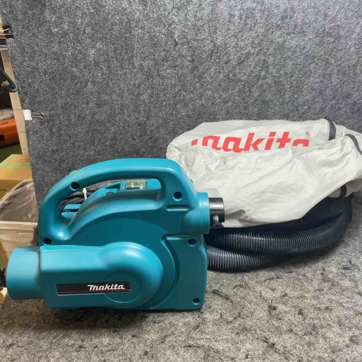 マキタ(makita) 小型集じん機 乾式 450(P)【桶川店】