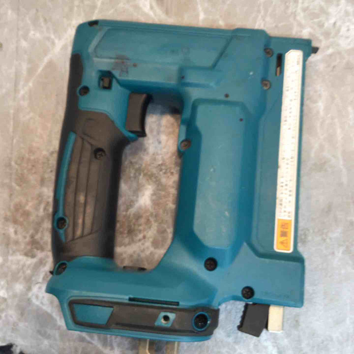 ☆マキタ(makita) コードレスタッカ  ST112DZ RT線【八潮店】