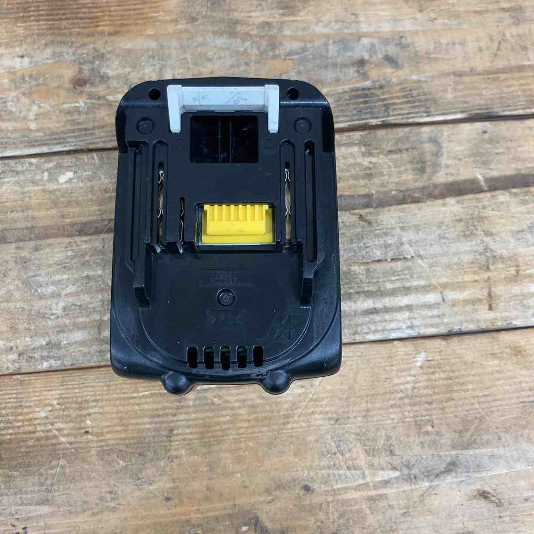 マキタ(makita) コードレスインパクトドライバー TD136DRFXB 【東大和店】