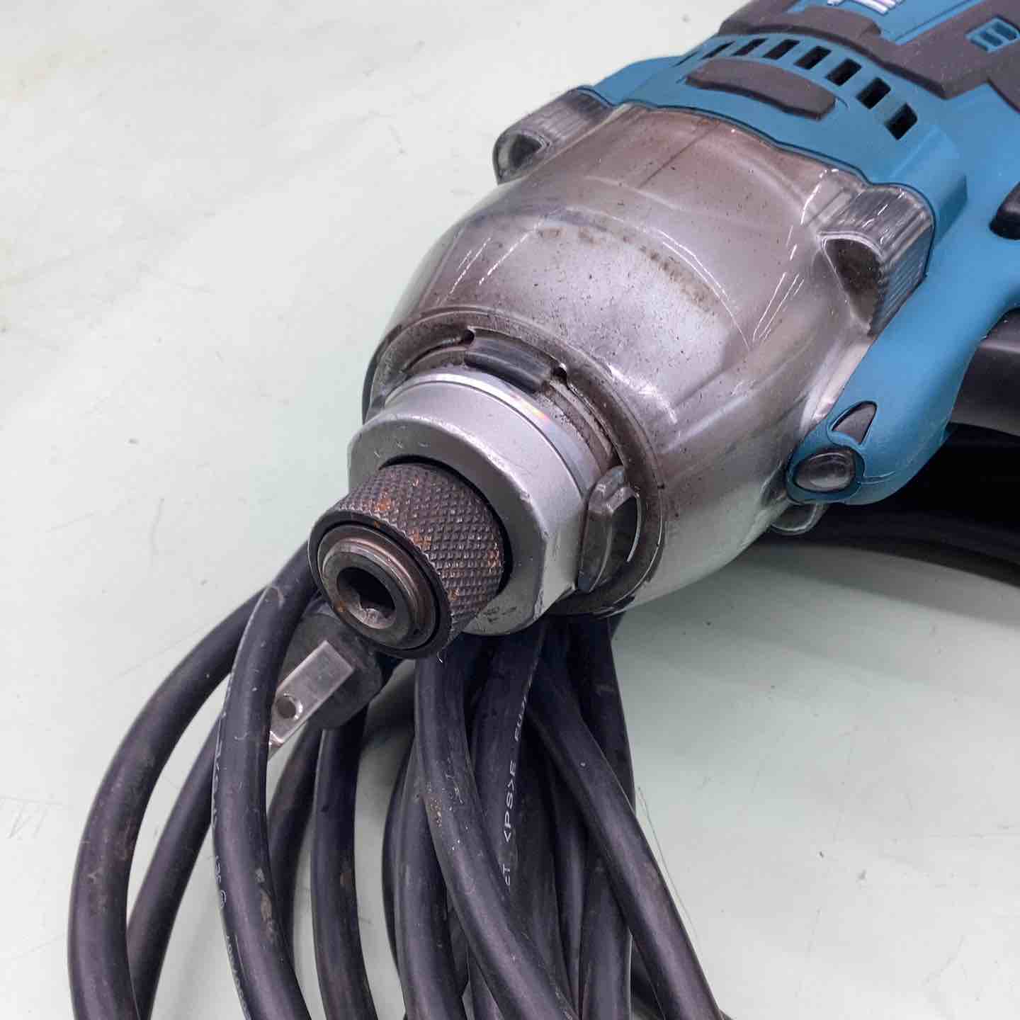 ☆マキタ(makita) インパクトドライバ TD0220【越谷店】 ☆マキタ(makita) インパクトドライバ TD0220【越谷店】 – アクト