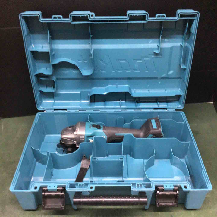★マキタ(makita) 100mmコードレスディスクグラインダ GA001GZ【戸田店】