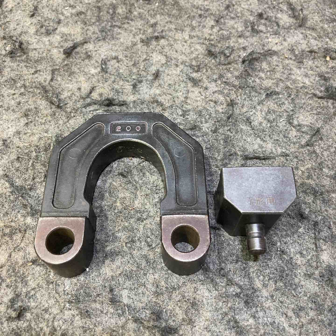 泉精器(IZUMI) コードレス油圧式圧着工具 REC-1520FMH【桶川店】