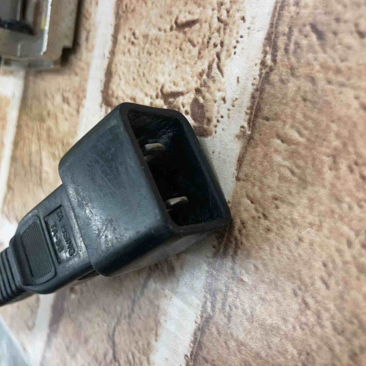 【中古品】マキタ(makita) 防じん丸のこ KS5000FX【所沢店】
