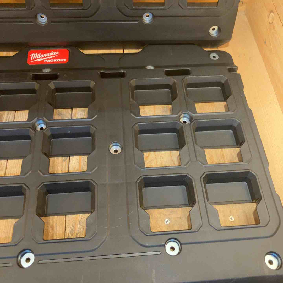 【美品】ミルウォーキー(Milwaukee) パックアウト ウォールマウンティングプレートL　48-22-8487　2個セット【所沢店】