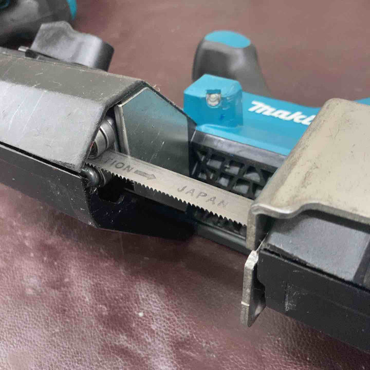 【中古品】 マキタ(makita) コードレスバンドソー PB181DZ 18V 【東大和店】