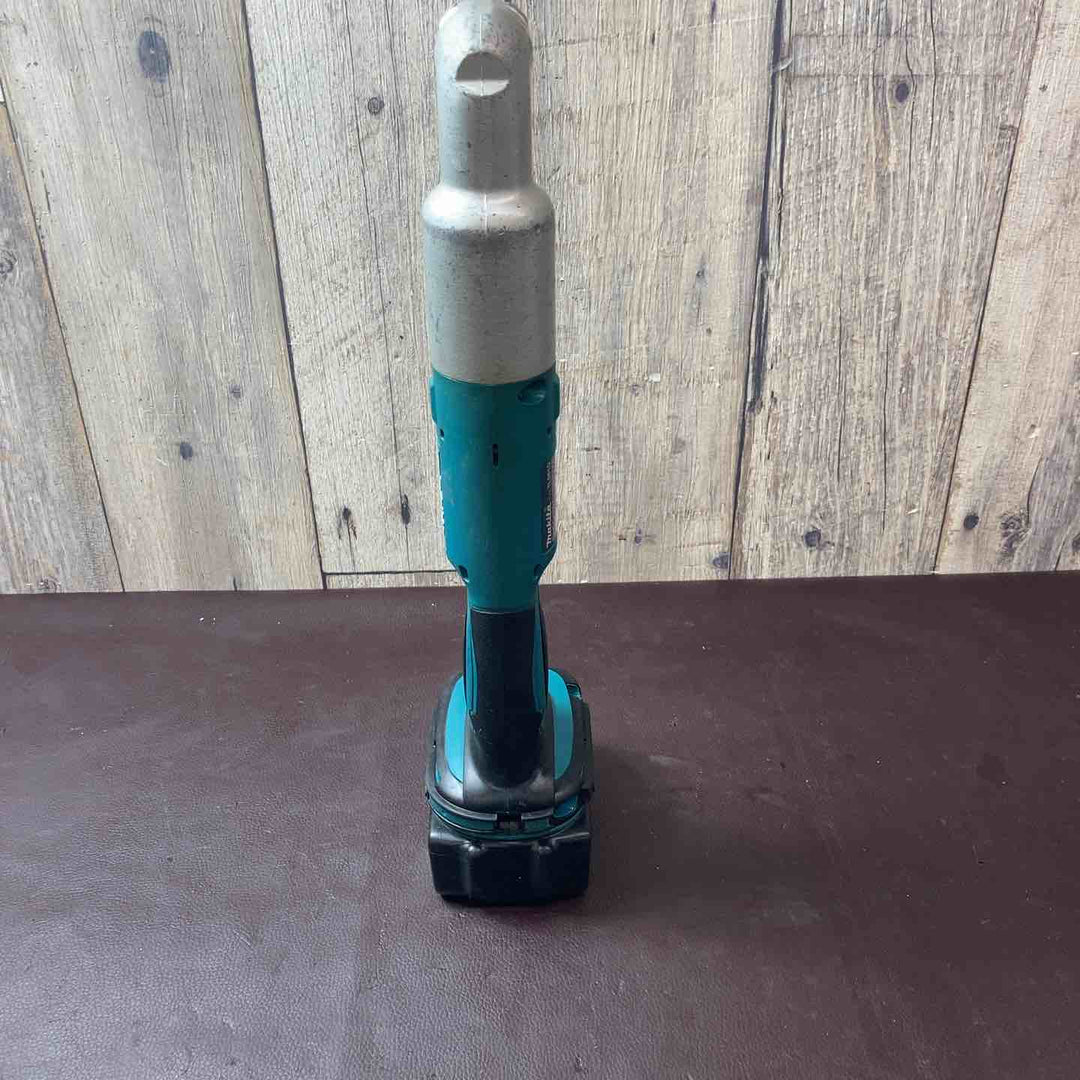 【中古品】 マキタ(makita) 充電式アングルインパクトドライバ 18V TL061DZ おまけバッテリー1個付 (18V/3.0Ah BL1830B) 【東大和店】