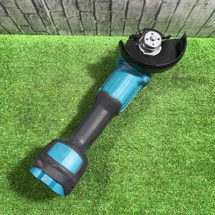 ★マキタ(makita) 18V 100mmコードレスディスクグラインダ GA404DRGXN【川口店】