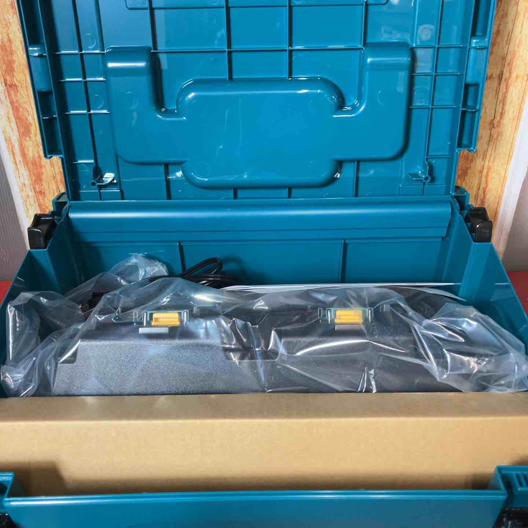 ★マキタ(makita) 2口急速充電器 DC18RD【川崎店】