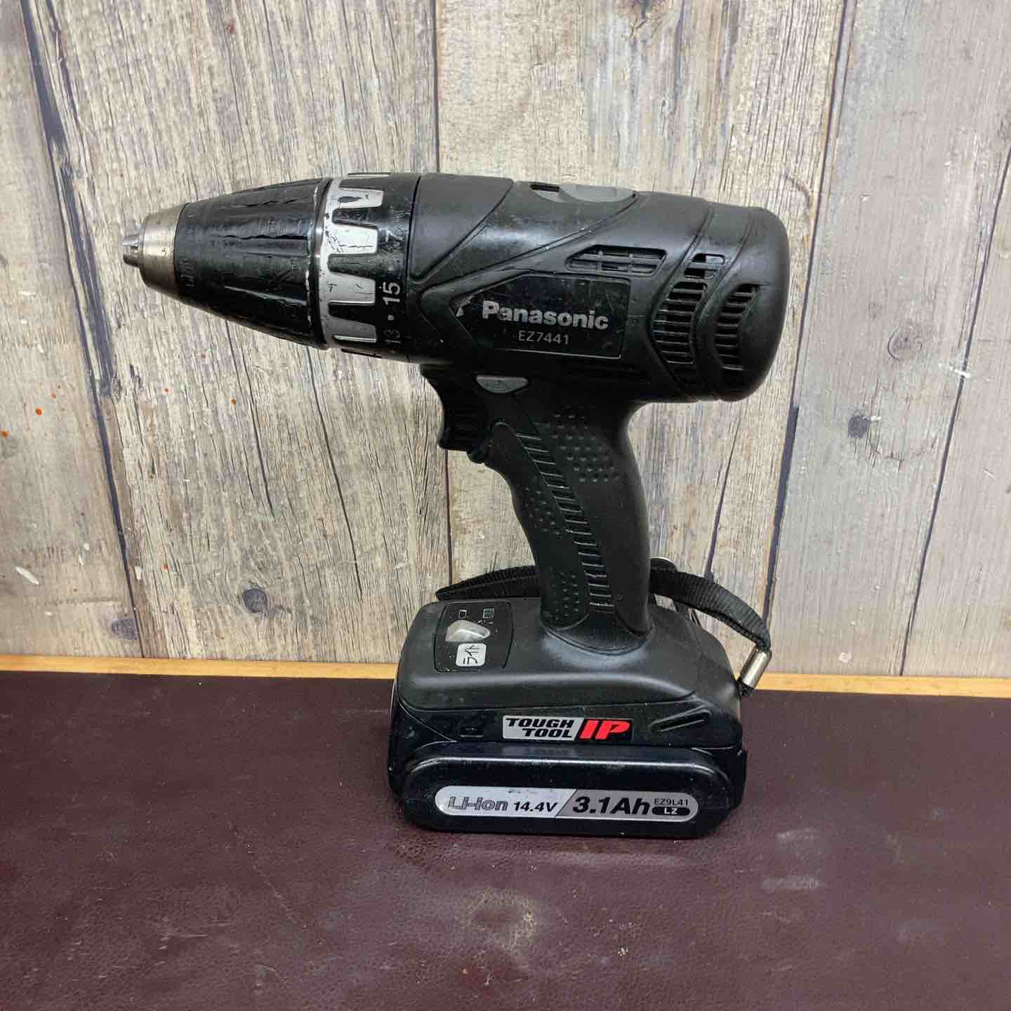 中古品】 パナソニック(Panasonic) コードレスドリルドライバー