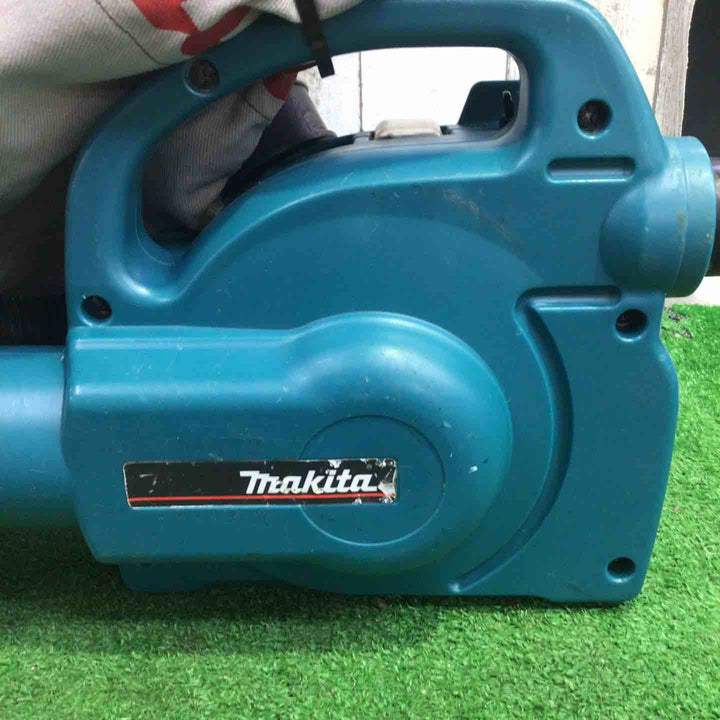 ★マキタ(makita) 小型集じん機 乾式 450(P)【町田店】