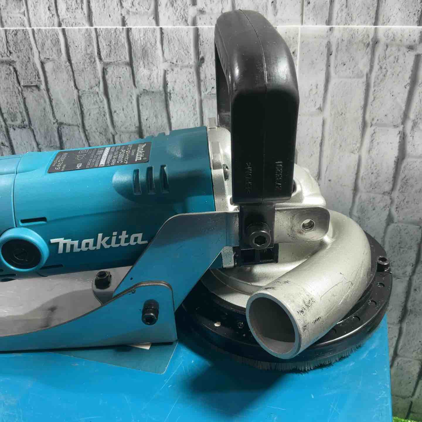 ☆マキタ(makita) 125mm電子コンクリートカンナ PC5001C【川口店