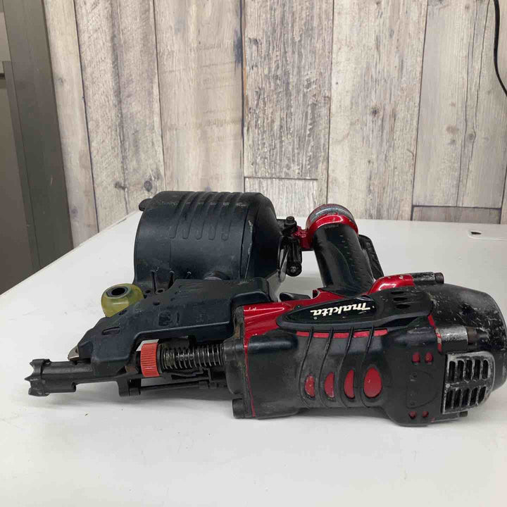★マキタ(makita) 高圧エア釘打ち機 AN930H【戸田店】