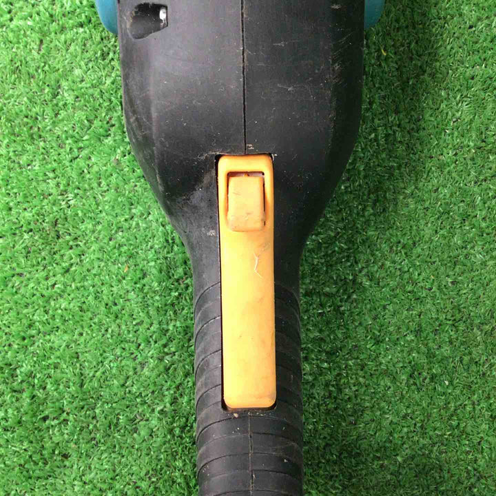 ☆マキタ(makita) 180mm電子ディスクグラインダ GA7011C【川崎店】