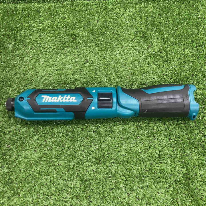 ★マキタ(makita) コードレスペンインパクトドライバー TD022DSHX【川崎店】