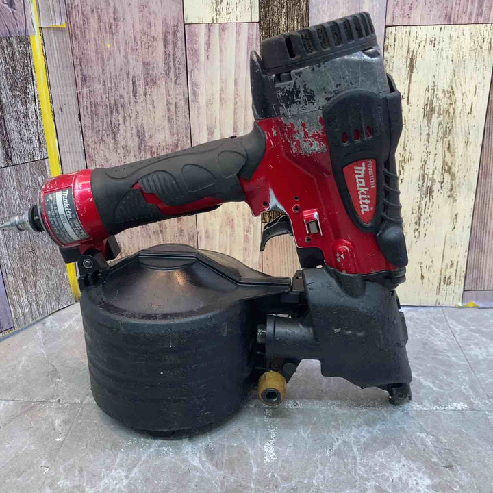 【中古品】◇マキタ makita 65ｍｍ 高圧エア釘打ち機 AN610H 本体のみ【八潮店】