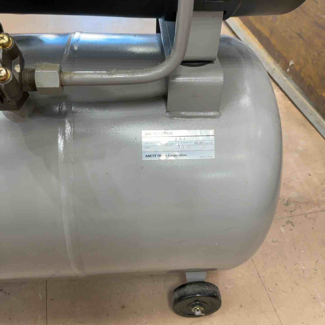 【店頭受取り限定】岩田/IWATA エアーコンプレッサー OFP-04B【草加店】