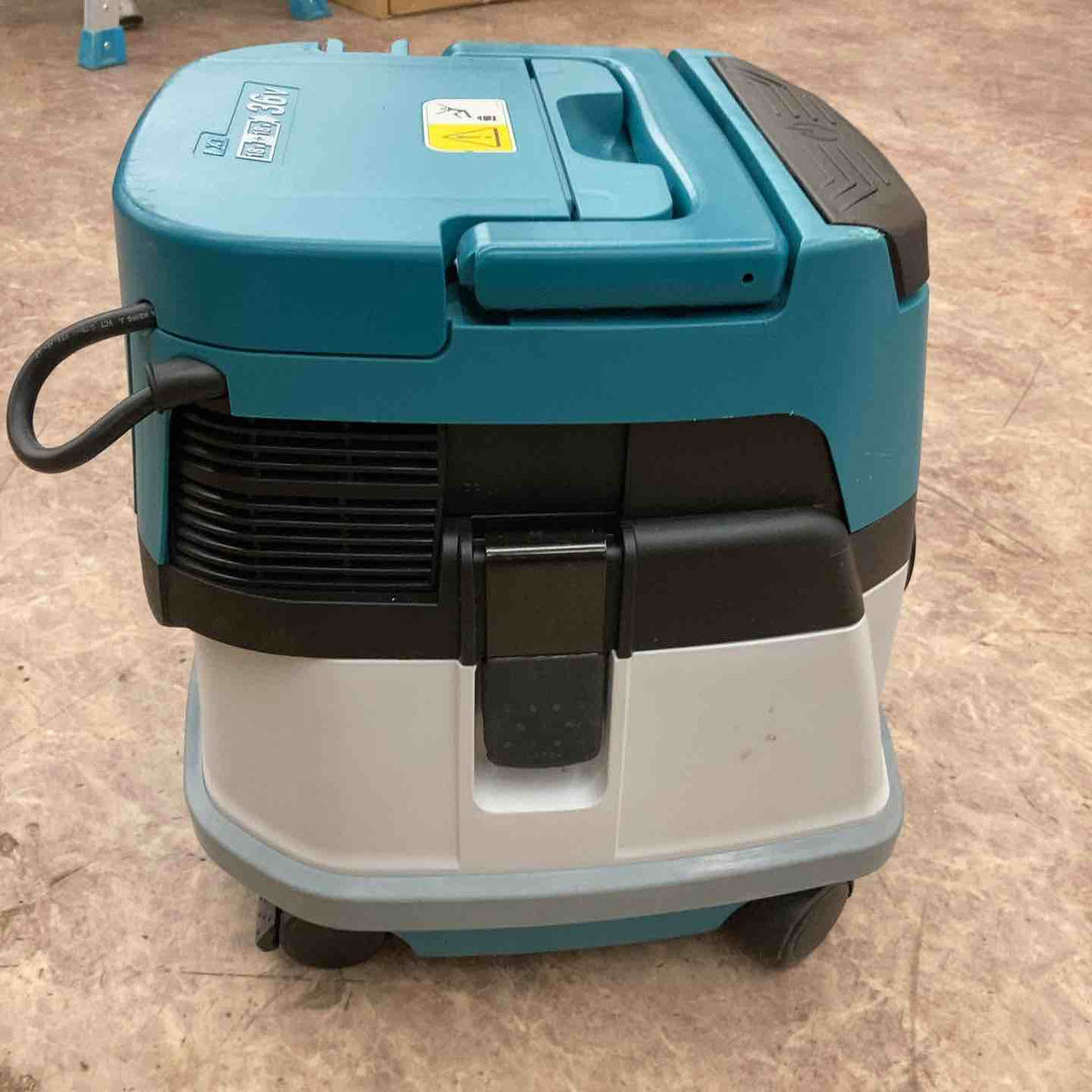 ★マキタ(makita) コードレス集じん機 乾湿両用 VC860DZ【所沢店】