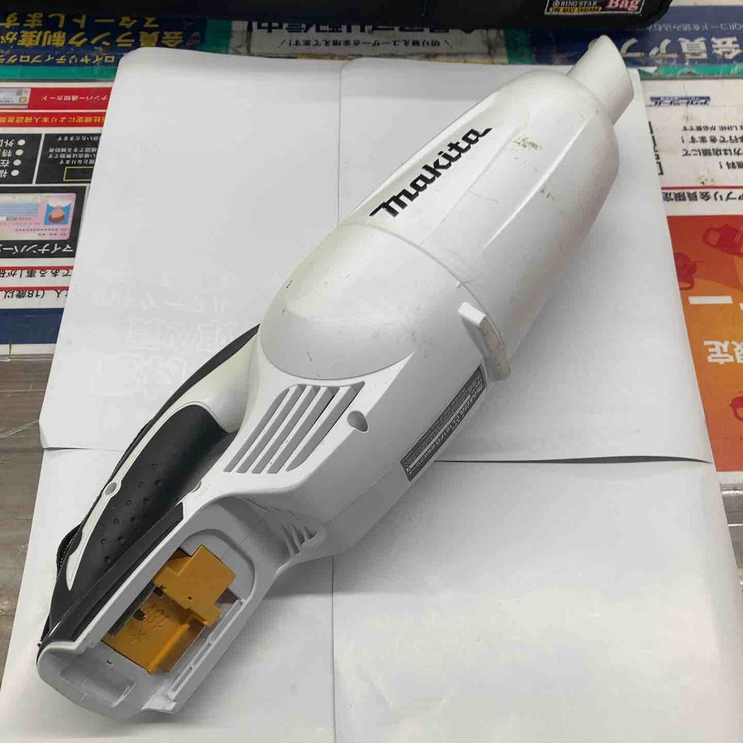 ☆マキタ(makita) コードレスクリーナー CL181FDZW ケース付属【戸田店】