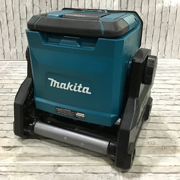 ○マキタ(makita) コードレススタンドライト 40Vmax 本体のみ/バッテリ・充電器別売 ML003G 青【川口店】