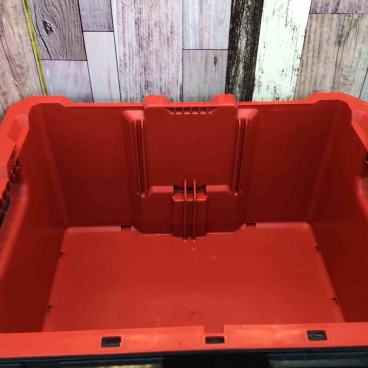 ◇ミルウォーキー(Milwaukee) PACKOUT コンテナ  48-22-8440【八潮店】