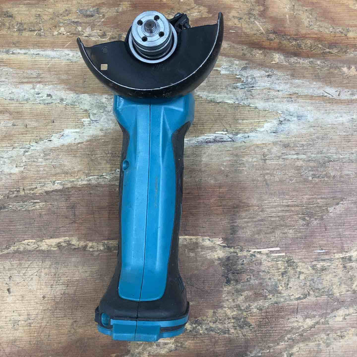 ☆マキタ(makita) 100mmコードレスディスクグラインダー GA400DZ【柏店】