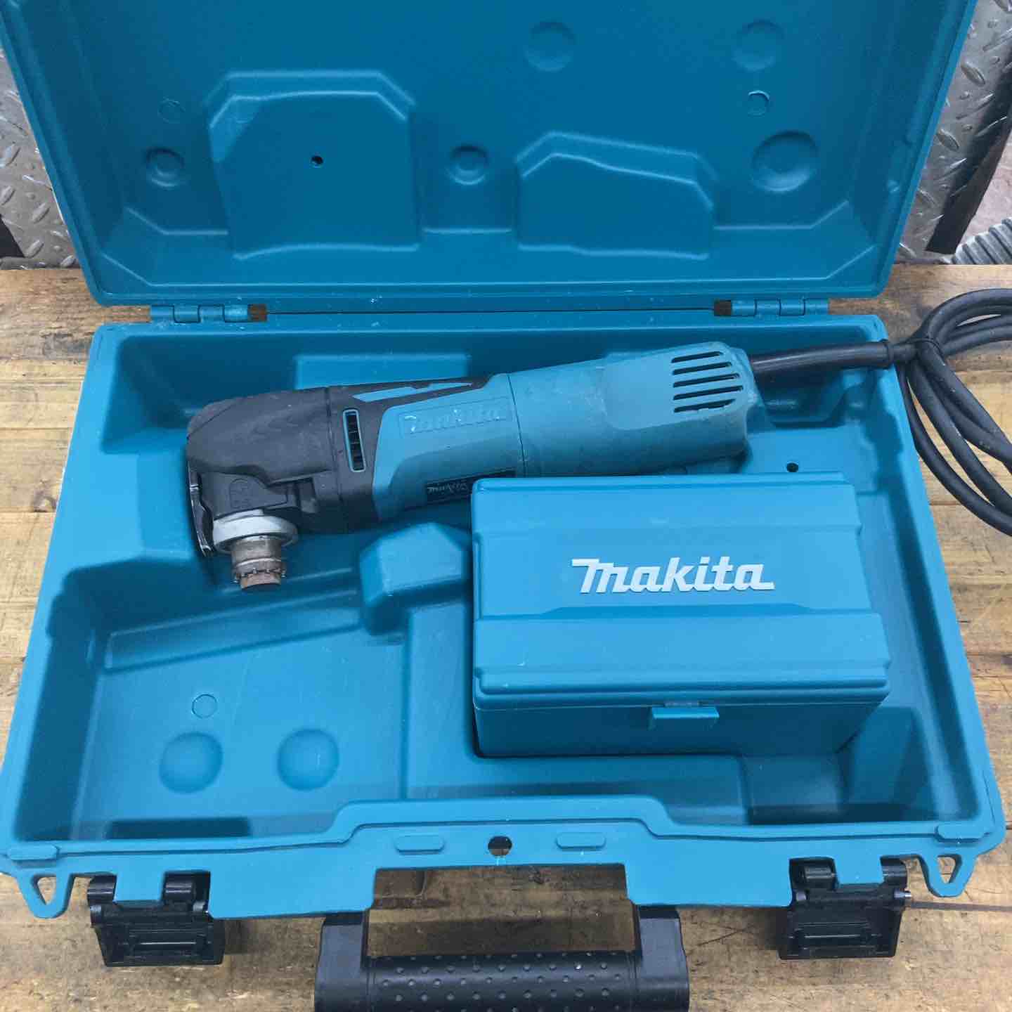 マキタ makita TM3010CT マルチツール【リライズ野田愛宕店】【店頭