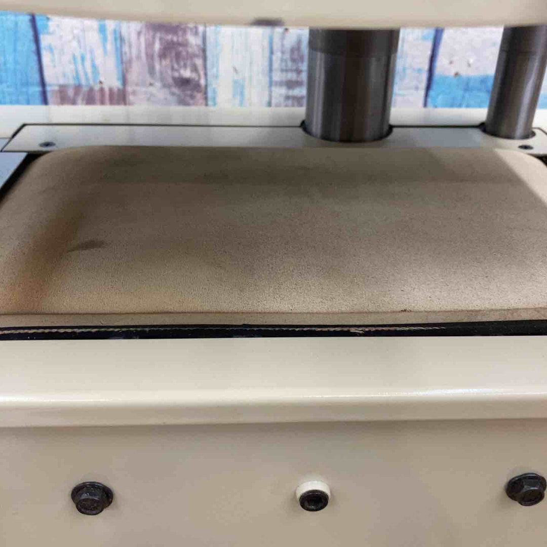 【店頭受取り限定】☆マキタ(makita) 超仕上カンナ LP1802C【柏店】