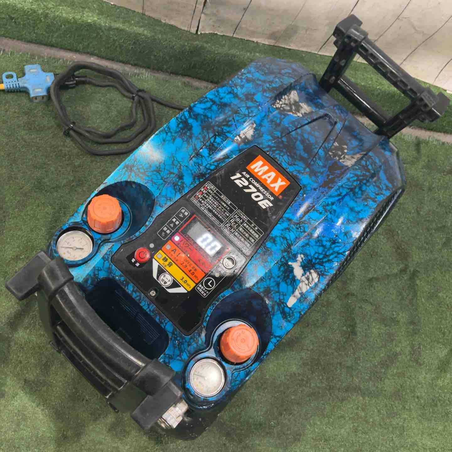 ◇マックス(MAX) エアコンプレッサー AK-HH1270E ガイアブルー 動作確認済【川口店】 ◇マックス(MAX) エアコンプレッサー AK-HH1270E ガイアブルー 動作
