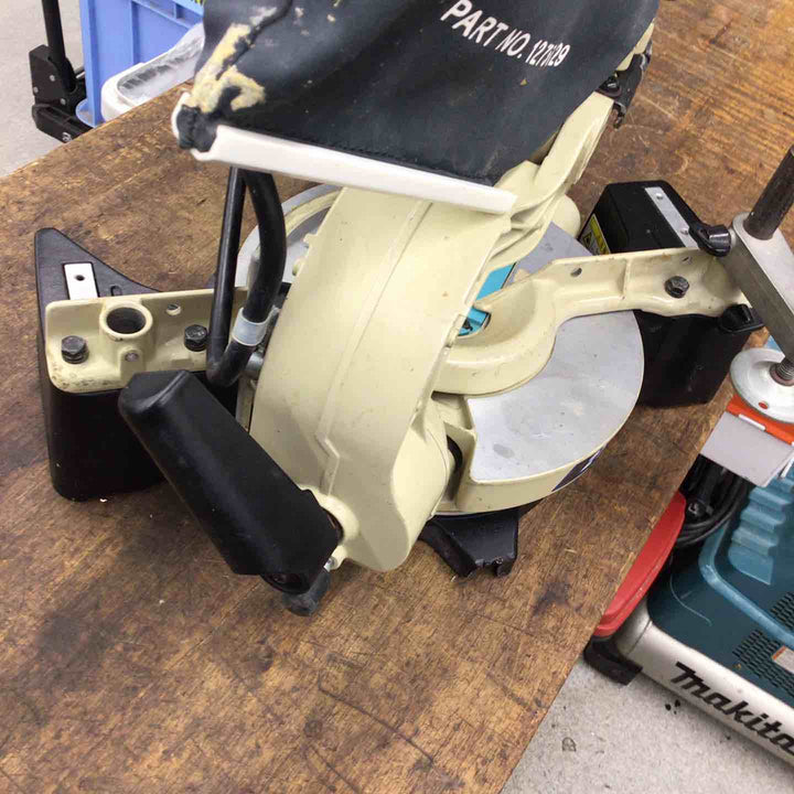 ☆マキタ(makita) 卓上スライド丸のこ LS0611FL【八潮店】