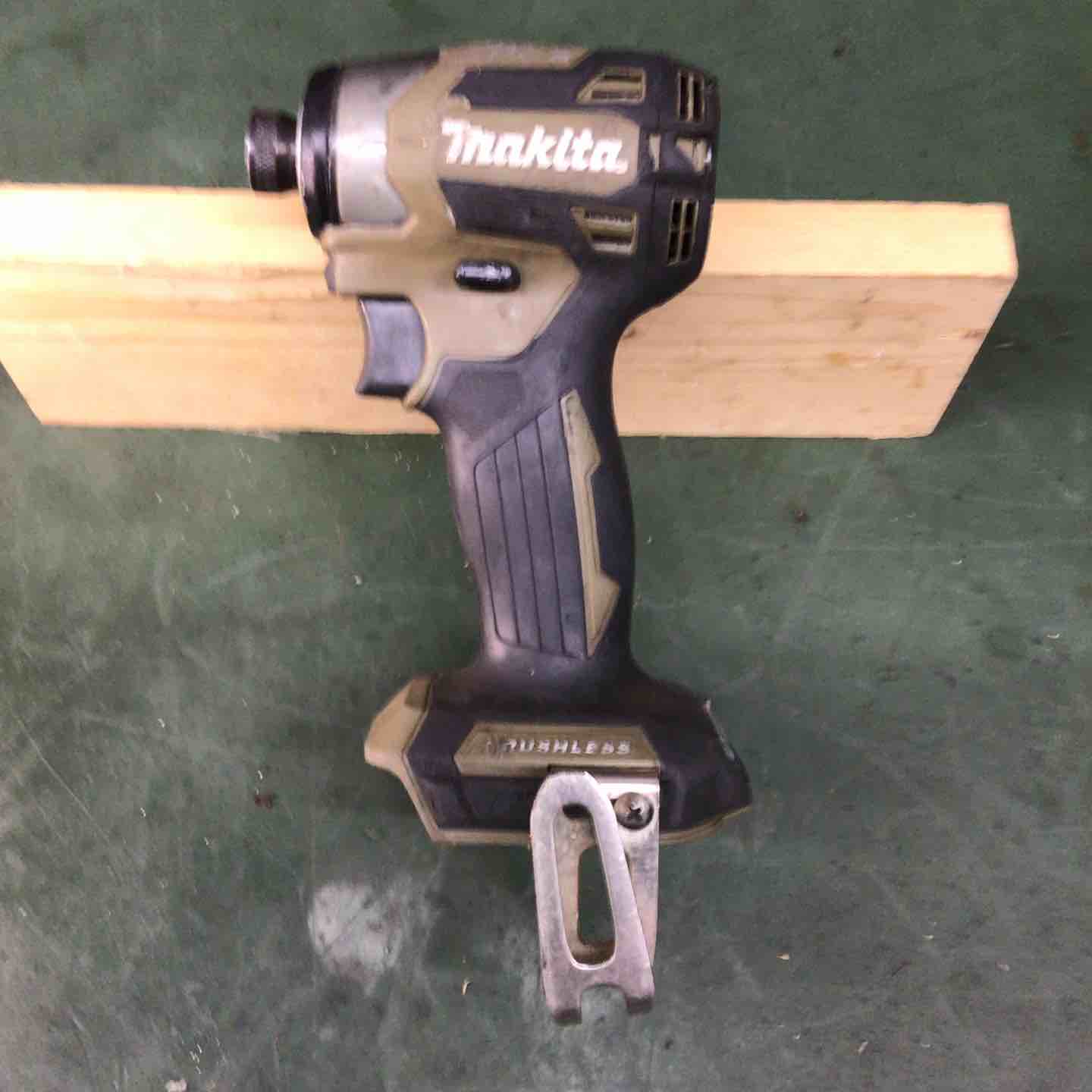 ☆マキタ(makita) コードレスインパクトドライバー TD173DZO【戸田店