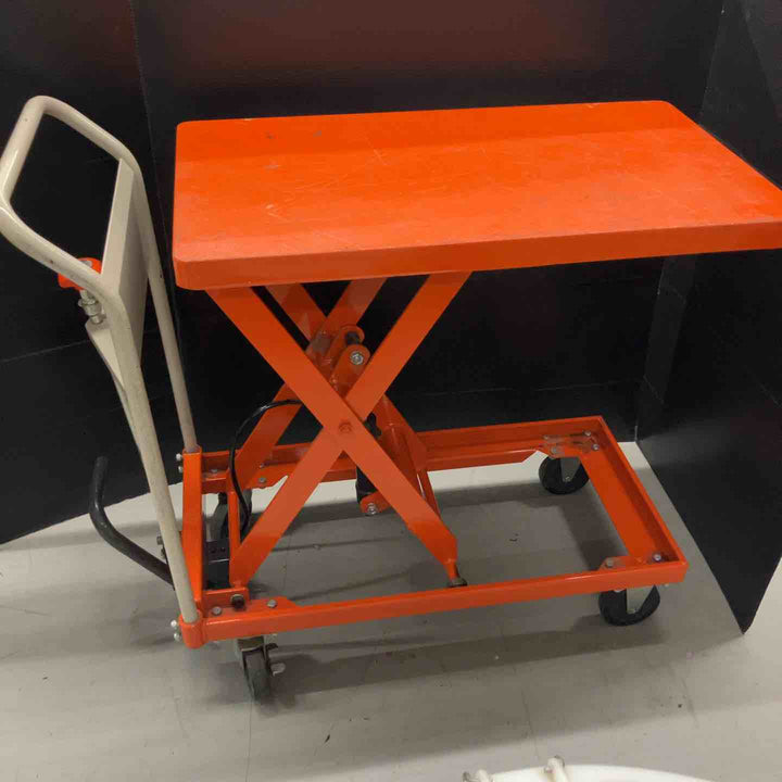 【店頭受取り限定】◇ハマコS.S HLH-150 油圧足踏式テーブルリフト台車　耐荷重150Kg【戸田店】
