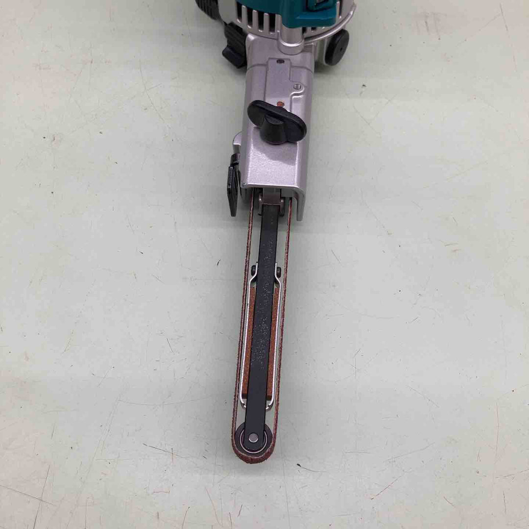 ★マキタ(makita) コードレスベルトサンダ BS180DZ【越谷店】