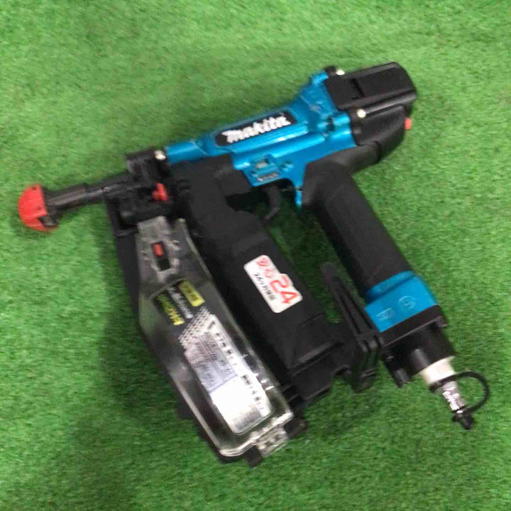 ★マキタ(makita) 高圧エアネジ打ち機 AR412HRM 動作確認済【川口店】
