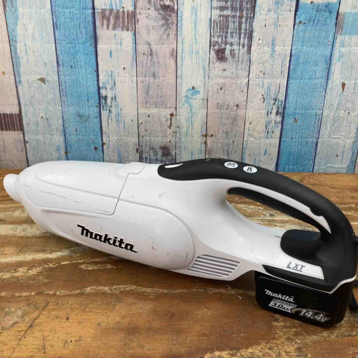 ★マキタ(makita) コードレスクリーナー CL142FDRFW【柏店】